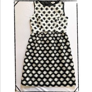 Shoshanna Size 2 black and white print empire waist dress.